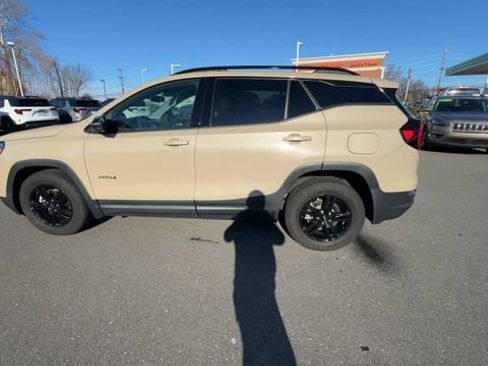 Certified 2022 GMC Terrain AT4 w/ Infotainment Package II image 5