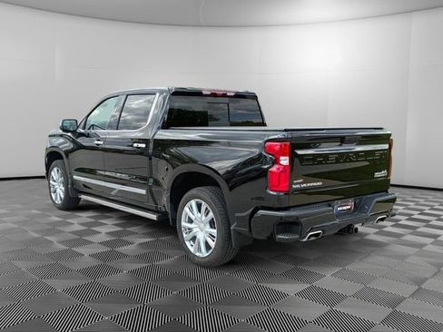 New 2026 Chevrolet Silverado 1500 High Country AWD/4WD image 3