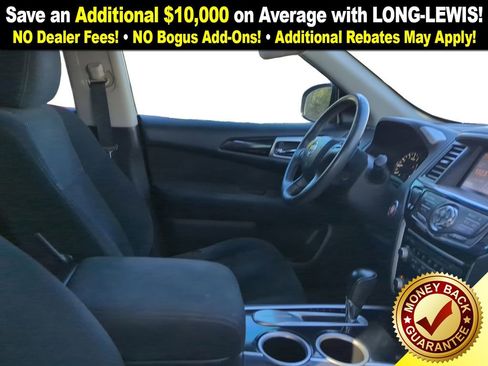 Used 2015 Nissan Pathfinder SV image 22