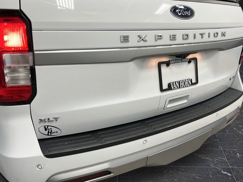 Used 2024 Ford Expedition Max XLT AWD/4WD image 42