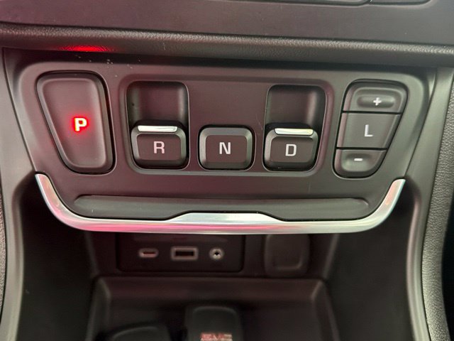 Used 2021 GMC Terrain SLT w/ Elevation Edition AWD/4WD image 8