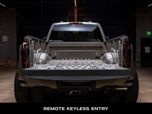 Used 2026 Ford F450 Lariat image 9