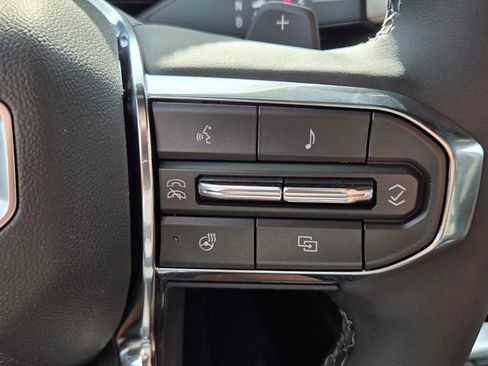 New 2026 GMC Yukon Elevation RWD image 33