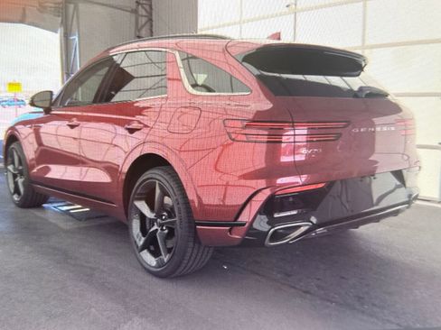 Used 2026 Genesis GV70 3.5T Sport Prestige image 3