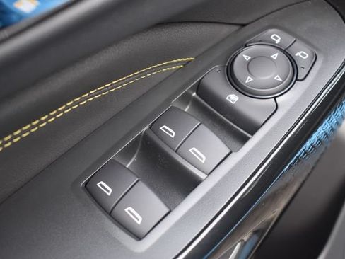 New 2026 Chevrolet Trax LT w/ LT Convenience Package FWD image 22