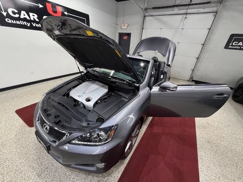 Used 2012 Lexus IS 350C w/ Luxury Pkg RWD image 49
