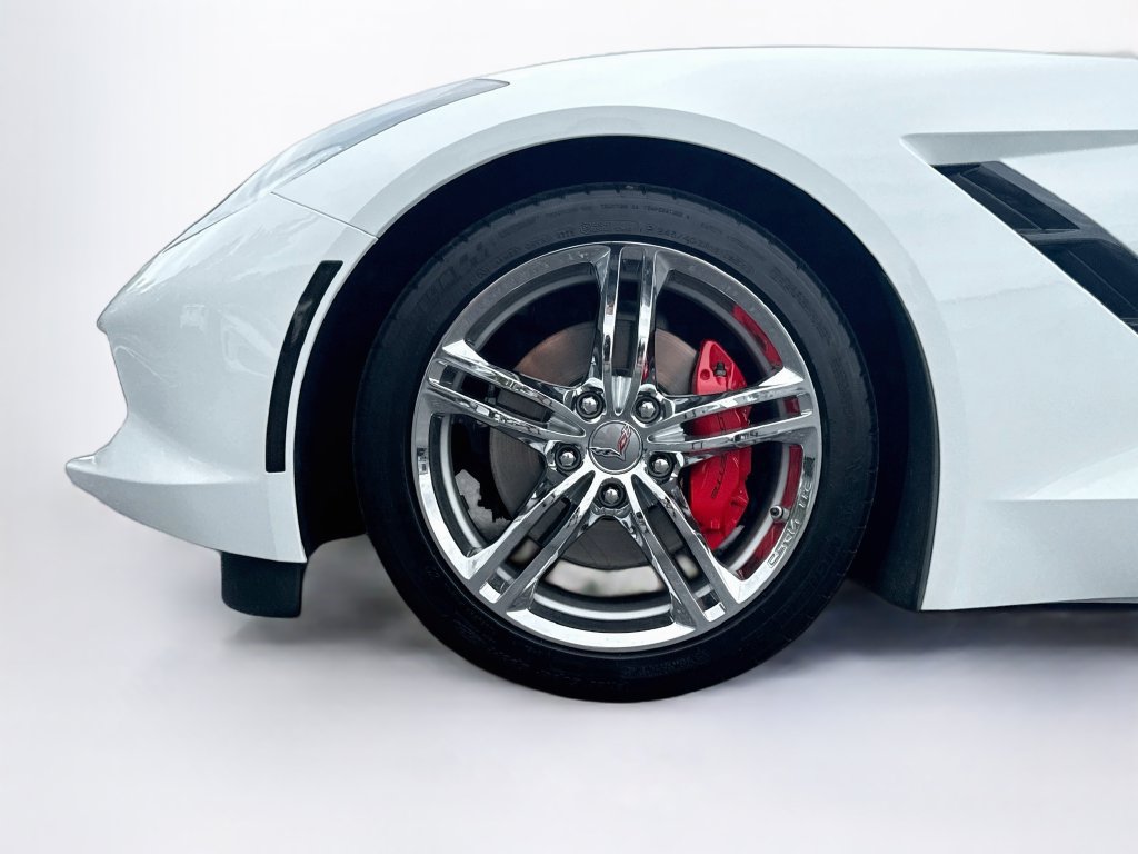 Used 2017 Chevrolet Corvette Stingray Coupe w/ 2LT RWD image 31
