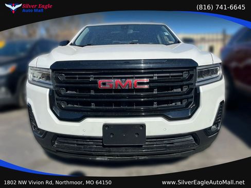 Used 2022 GMC Acadia SLT w/ Elevation Edition FWD image 2