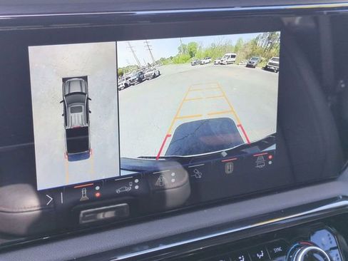 Used 2025 GMC Sierra 1500 AT4 w/ AT4 Premium Package image 22