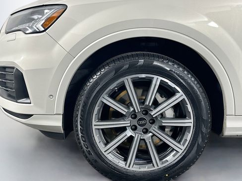 Used 2023 Audi Q7 2.0T Premium Plus w/ Premium Plus Package image 11