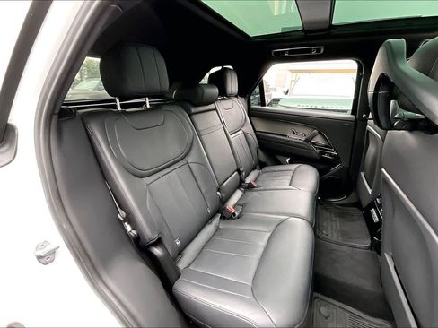 Used 2023 Land Rover Range Rover Sport SE Dynamic image 29