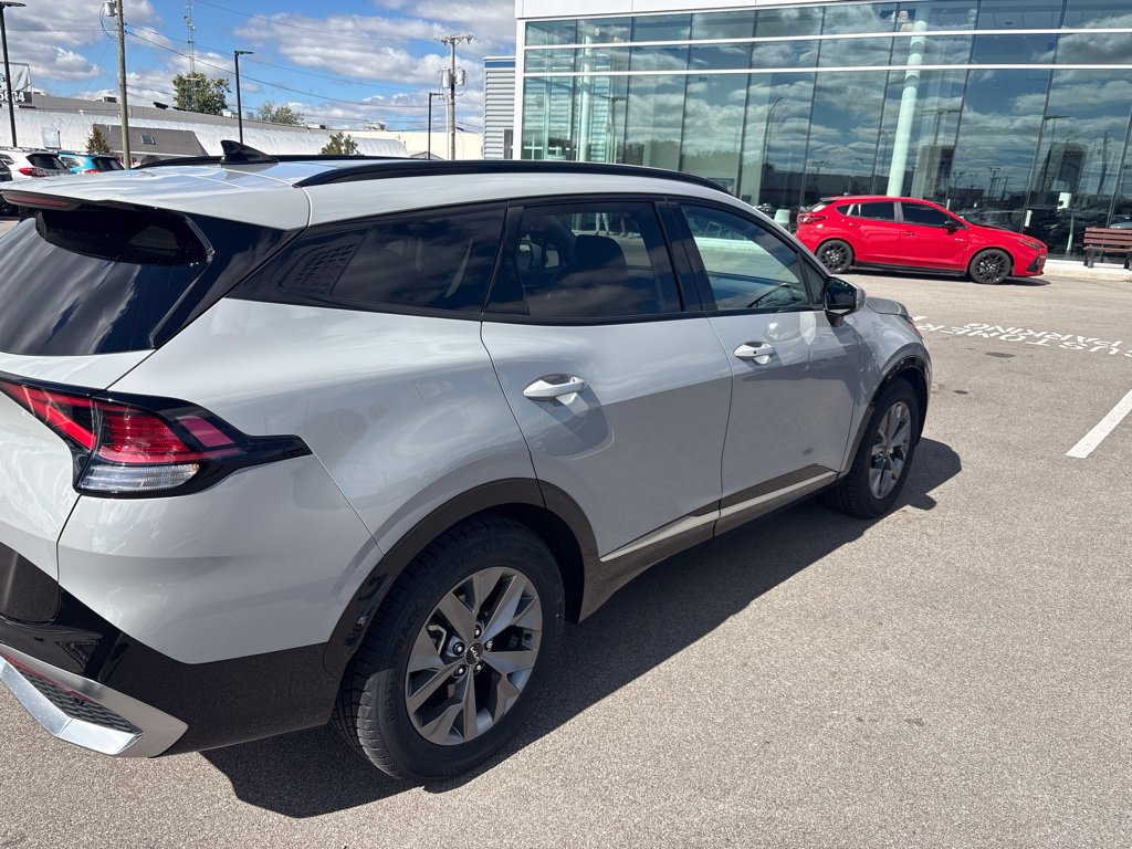 Used 2023 Kia Sportage SX FWD image 5
