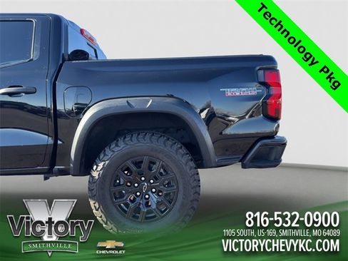 Used 2023 Chevrolet Colorado Trail Boss w/ Technology Package image 22