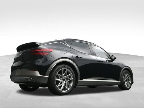 Used 2025 Genesis GV60 Advanced AWD/4WD image 40
