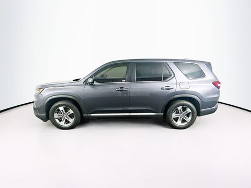 Used 2024 Honda Pilot EX-L image 4
