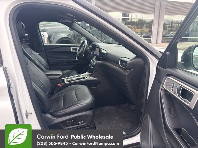 Used 2020 Ford Explorer Limited AWD/4WD image 10