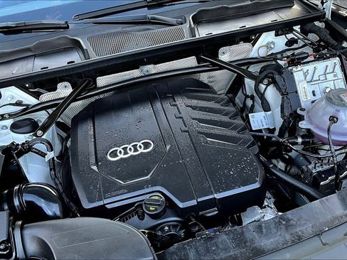 Certified 2025 Audi Q5 2.0T Premium Plus AWD/4WD image 31
