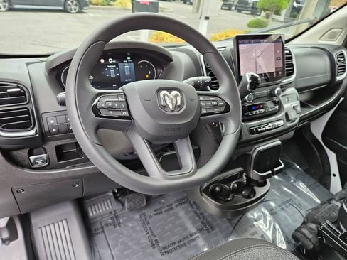 Used 2025 RAM ProMaster 2500 w/ Quick Order Package 22H SLT+ image 18