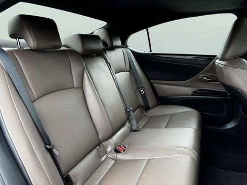 Used 2023 Lexus ES 350 image 42