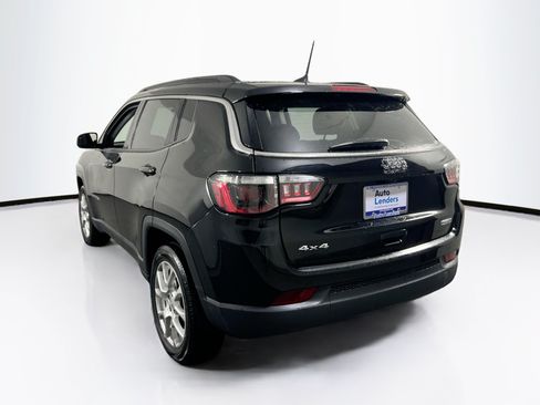 Used 2022 Jeep Compass Latitude AWD/4WD image 7