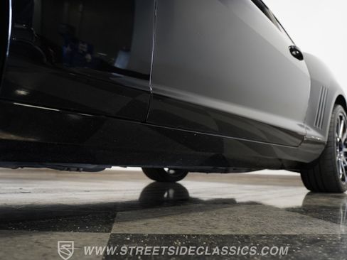 Used 2011 Chevrolet Camaro SS w/ RS Package image 23