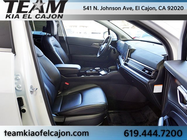 Certified 2025 Kia Sportage EX AWD/4WD image 12
