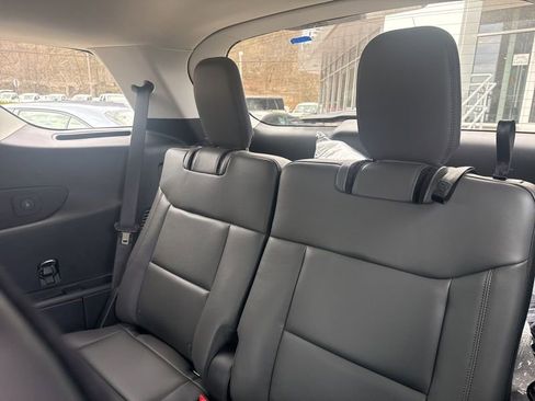 New 2026 Ford Explorer Active w/ Active Comfort Package AWD/4WD image 22
