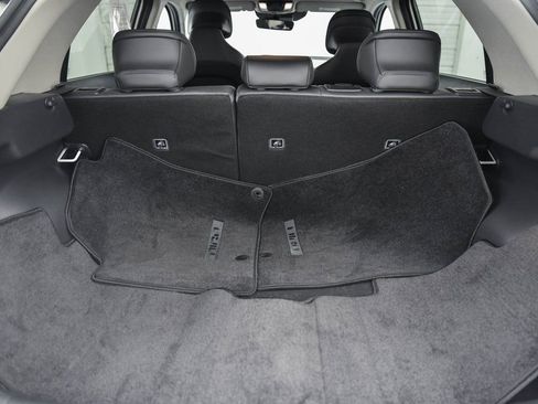 Used 2023 Kia Niro EX image 15