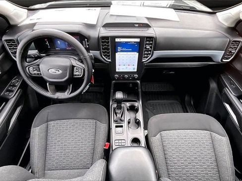 Used 2024 Ford Ranger XL image 14