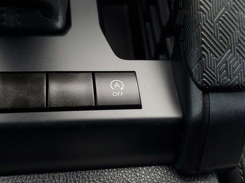 Certified 2024 Toyota Tacoma SR5 image 31