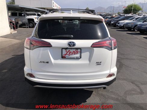 Used 2017 Toyota RAV4 XLE w/ Plus Special Value Package AWD/4WD image 7