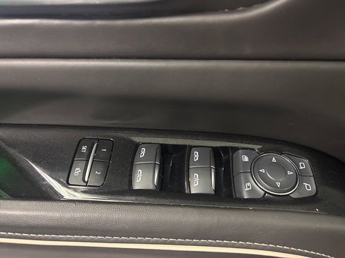 Used 2024 Cadillac Escalade Sport Platinum image 31