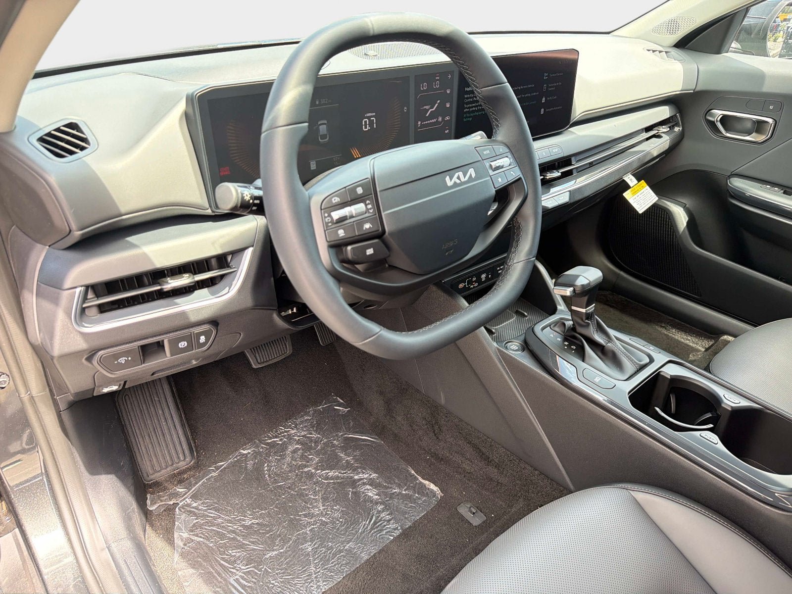 New 2026 Kia K4 EX FWD image 18