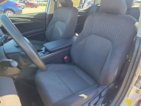 Used 2025 Toyota Camry LE image 14