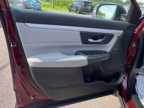Used 2018 Honda CR-V LX image 32