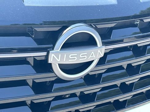 New 2026 Nissan Pathfinder SL AWD/4WD image 11