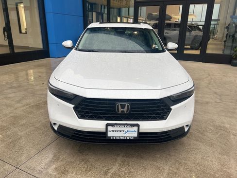New 2025 Honda Accord EX-L image 2