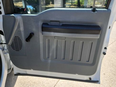Used 2012 Ford F250 XL RWD image 21