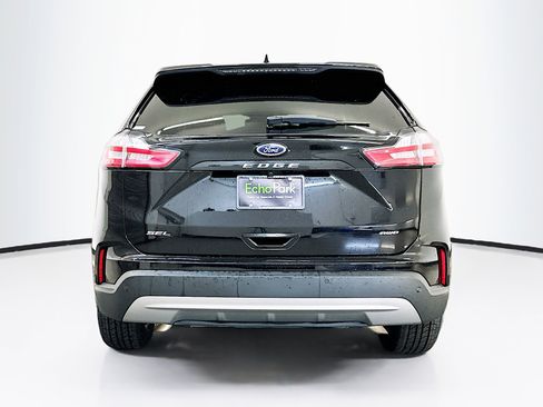 Used 2024 Ford Edge SEL image 7