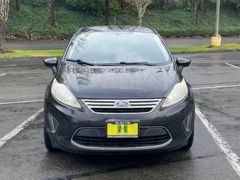Used 2012 Ford Fiesta SE FWD image 8