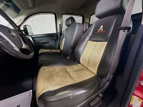 Used 2010 Chevrolet Silverado 2500 LT AWD/4WD image 20