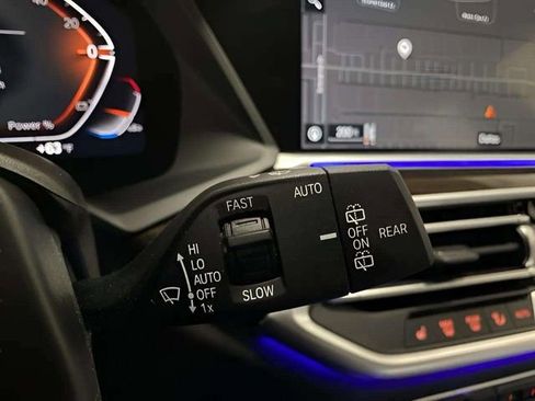 Used 2023 BMW X5 xDrive40i w/ Premium Package image 40