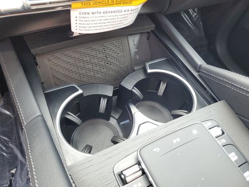 New 2026 Mercedes-Benz GLS 580 4MATIC image 33