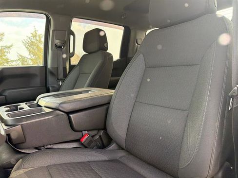 Used 2023 Chevrolet Silverado 1500 Custom Trail Boss w/ LPO, Dark Essentials Package image 13