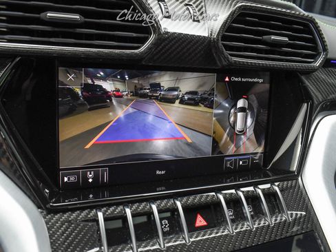 Used 2020 Lamborghini Urus image 14