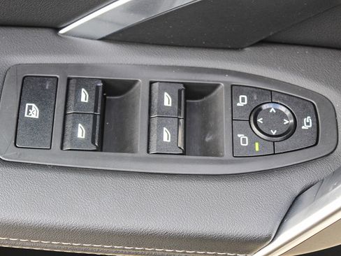 Certified 2025 BMW X1 xDrive28i w/ Convenience Package image 20