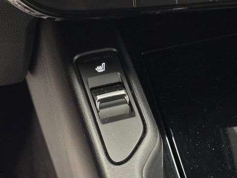 Used 2025 Kia Telluride S AWD/4WD image 36