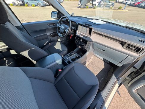 Used 2024 Ford Maverick XL image 12