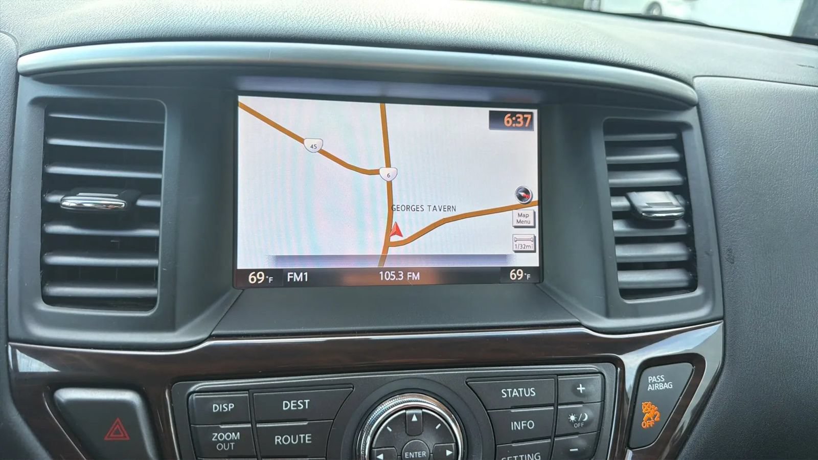 Used 2014 Nissan Pathfinder SL w/ SL Tech Package AWD/4WD image 29