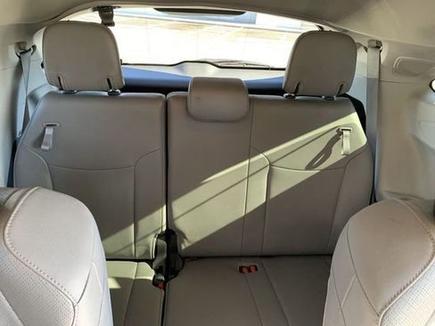 Certified 2023 Toyota Sienna Limited image 34